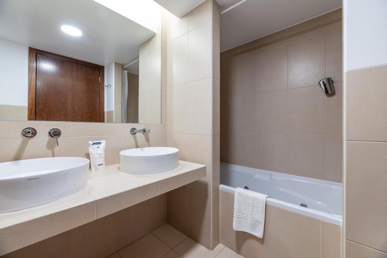 Herdade Dos Salgados Vila Das Lagoas อัลบูเฟรา ภายนอก รูปภาพ